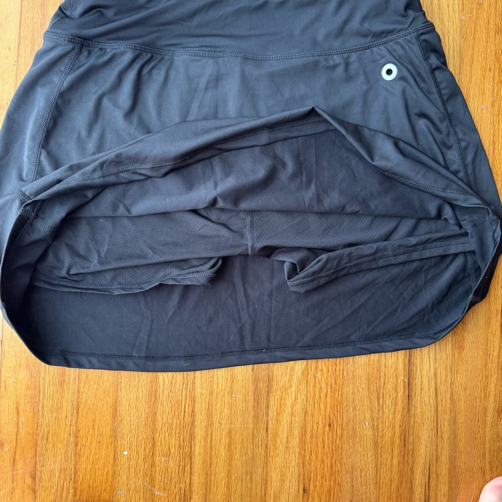 SOLD - Baleaf Black Laureate 3-Pocket Skort - Picture 15 of 15